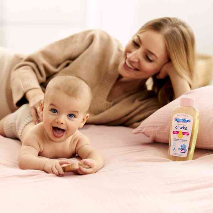 Bambino Oliwka Pielęgnacyjna Dla Niemowląt i Dzieci od Pierwszego Dnia Życia 300ml