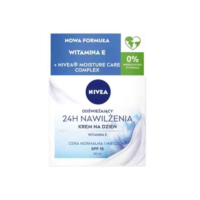 NIVEA 24H Nawilżenia Odświeżający Krem na Dzień SPF15 50ml